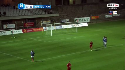 Sortie d'AYARI et entrée de COUPIN