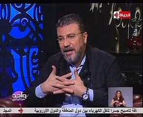 "عم سعيد".. عامل نظافة قرأ 4 آلاف كتاب ويتعلم عدة لغات