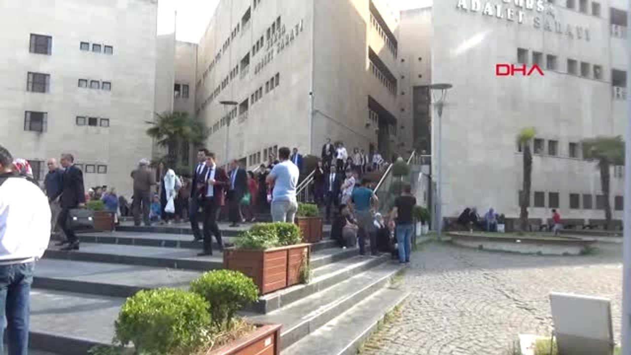 Bursa Mahkeme Kararına Rağmen Boşandığı Kocasına Hakaret Etti, 3 Gün Hapis Cezasına Çarptırıldı