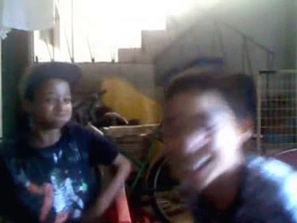 TENTE NÃO RIR - NÃO DEU MUITO CERTO XD