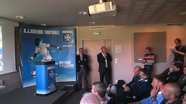 Le Stade Auxerrois et l'AJA s'unissent pour développer une équipe de football féminin de haut niveau