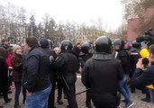 Police Detain Protesters During Anti-Putin Demonstrations