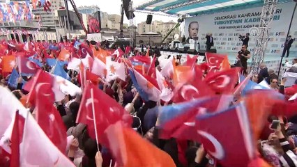 Başbakan Yıldırım: 'Millet öyle bir rüzgar estirdi ki bunların kurmaya çalıştığı çatı uçtu gitti' - KAYSERİ