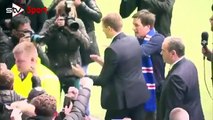 Rangers fans giving Steven Gerrard a warm welcome