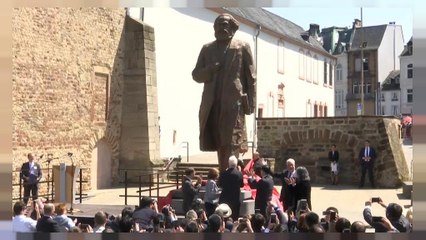 Una estatua gigante de Karl Marx, "regalo envenenado" de China a Alemania