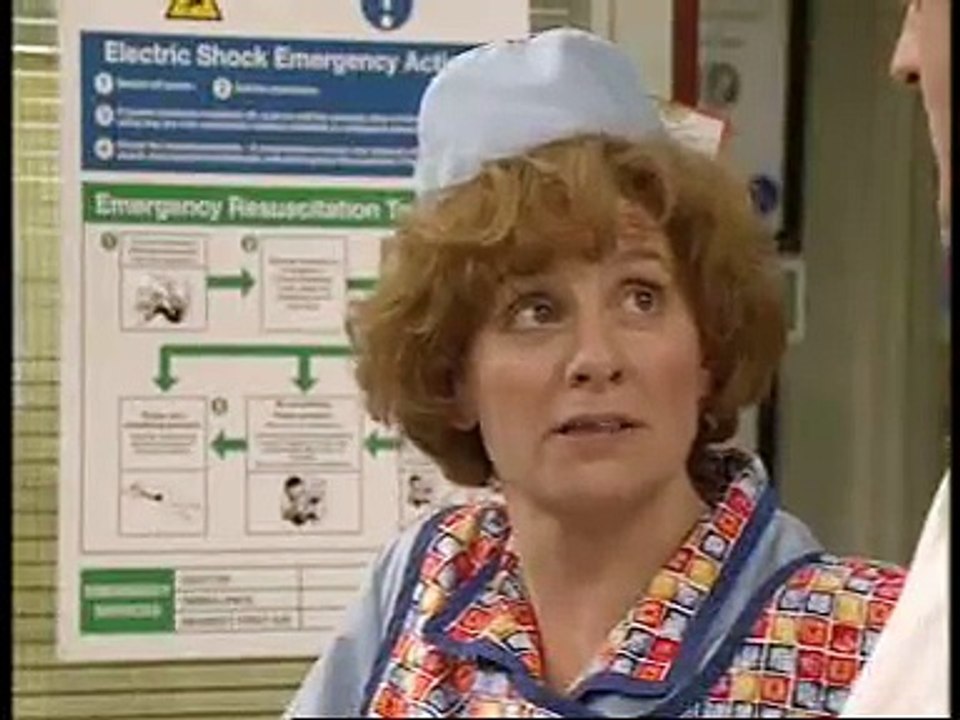 Dinnerladies S01E05 BBC Party