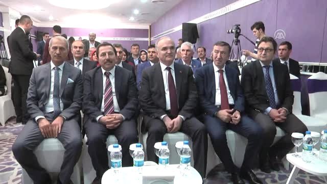 Bakan Özlü: Türkiye'nin Dijital Dönüşüm Yol Haritası Hazır