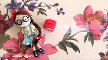 Nerdy girl chibi and a book-Polymer clay tutorial, Back to school