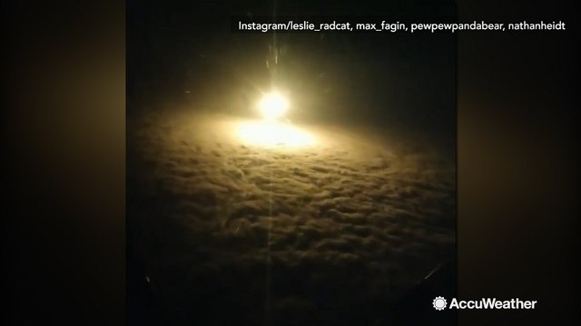 Incredible view of NASA's Insight probe launch captured from airplane