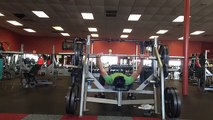 Man Tries To Bench Press 725 Lbs When He Can T Do 405 Lbs By