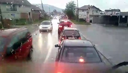 Aksident në rrugën Drenas - Komoran