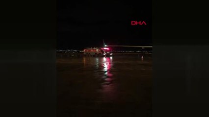 Erzurum Havalimanı'nda Korkutan Olay Uçağın Motorundan Alev Uzadı