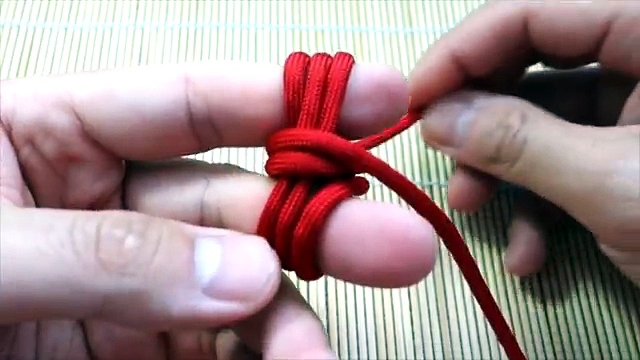 How to Make a Monkeys Fist with No Marble / Ball Bearing Tutorial