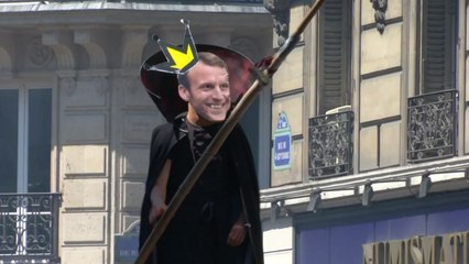 파리 도심서 마크롱 집권 1년 대규모 규탄 / YTN