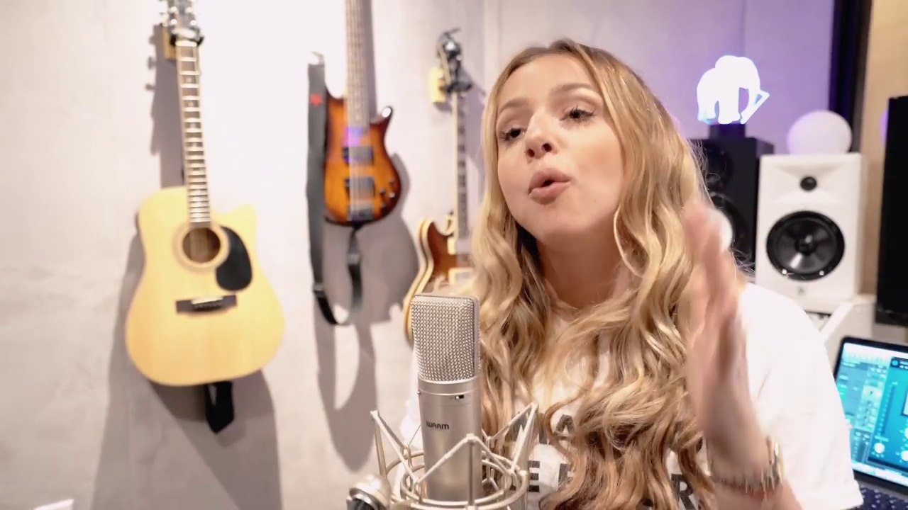 Ariana Grande No Tears Left To Cry emma Heesters Cover ||time music