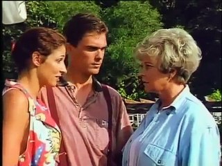 Hotel Paradies Folge 17 - Ein Bild verschwindet part 1/2