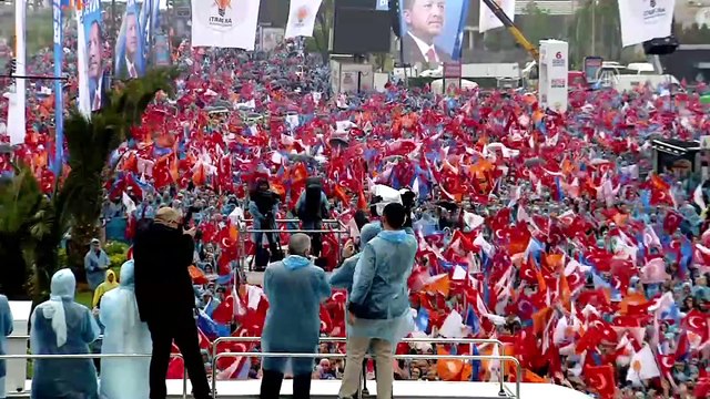 Başbakan Yıldırım: 'AK Parti değişimin dönüşümün her zaman öncüsü olmuştur' - İSTANBUL