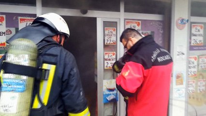 Gebze’de markette çıkan yangın korkuttu