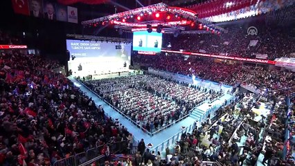 Cumhurbaşkanı Erdoğan: 'Biz, 15 Temmuz gecesi çıplak elleriyle tankları durduranlarız' - İSTANBUL