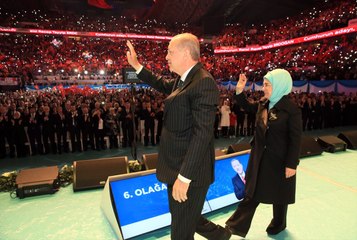 Son Dakika! AK Parti'nin Seçim Manifestosunun Sloganı: Erdem, İrade ve Cesaretle Türkiye Şahlanıyor