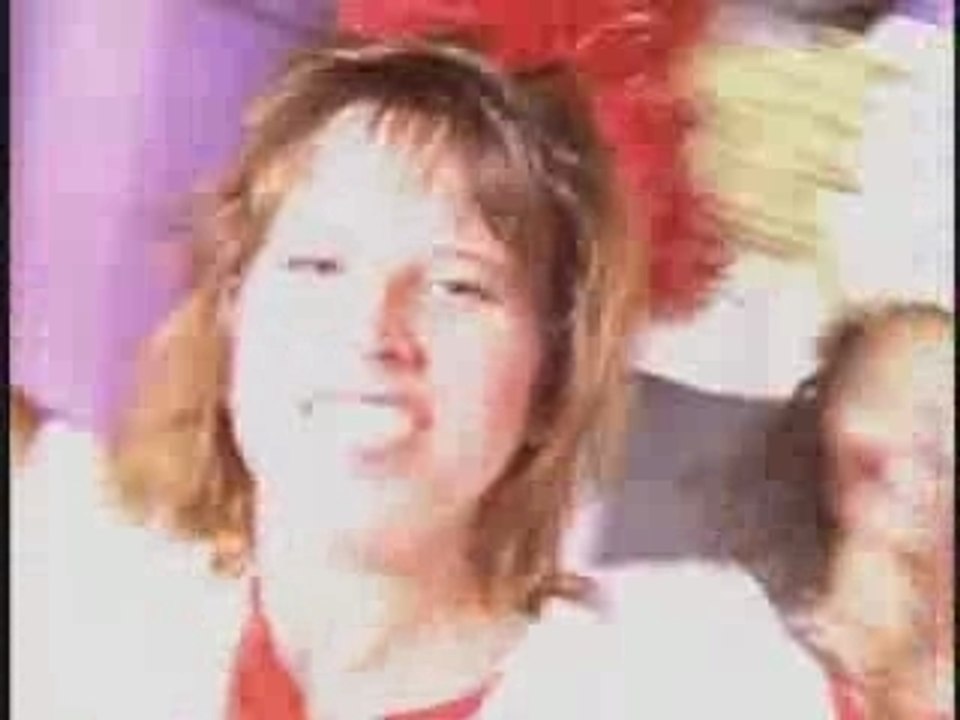 Raw Opening: 1995