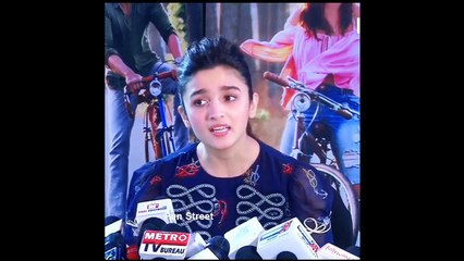 Bollywood actress Alia Bhatt Dubsmash Video