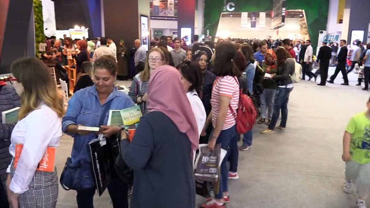 İclal Aydın: “Kocaeli Kitap Fuarı’nı kalem olar...