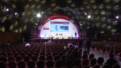 Tunus'ta yerel seçimlere düşük katılım