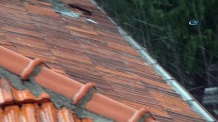 Muğla Mayıs ayında beyaza büründü...Şiddetli dolu yağışı vatandaşa ve sürücülere zor anlar yaşattı