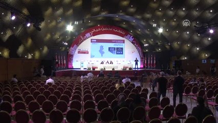 Tunus'ta Yerel Seçimlere Düşük Katılım