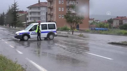 Kuvvetli Sağanak Hayatı Olumsuz Etkiledi - Kütahya