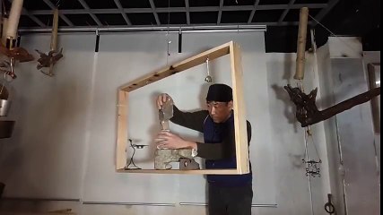 Magicien ? Il fait tenir des pierres en équilibre !!
