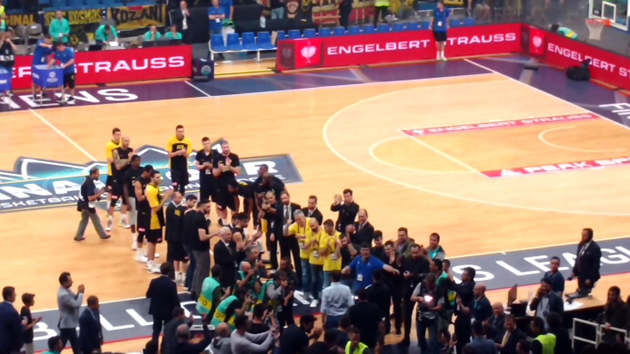 aek pasillo (2)