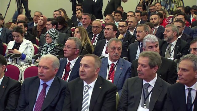 Cumhurbaşkanı Erdoğan: 'Türkiye, son 16 yıldır süren siyasi istikrar ve güven ortamıyla devamlı büyüyen bir ülkedir' - İSTANBUL