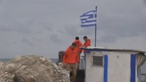 Bomberos sevillanos afrontan un juicio por tráfico de personas en Lesbos