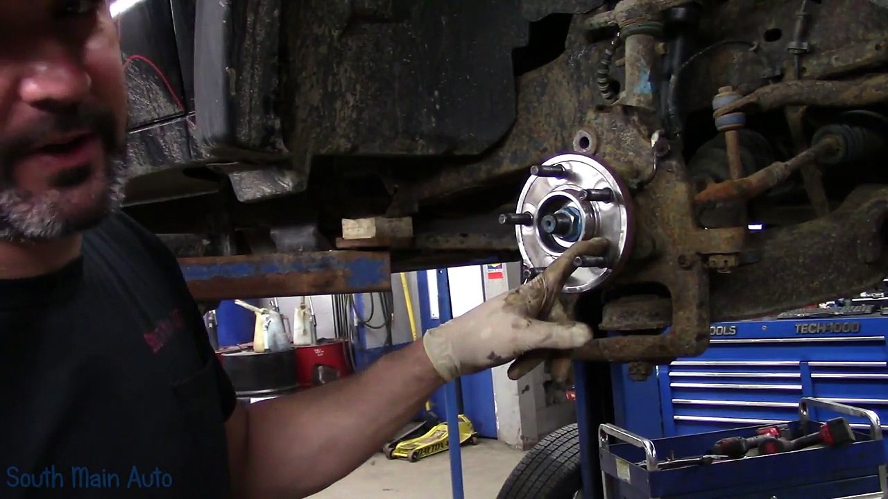 Ford Ranger: Full Brake Job w/ Rear Drum Brakes