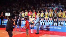 VakıfBank şampiyonluk kupasını kaldırdı - BÜKREŞ