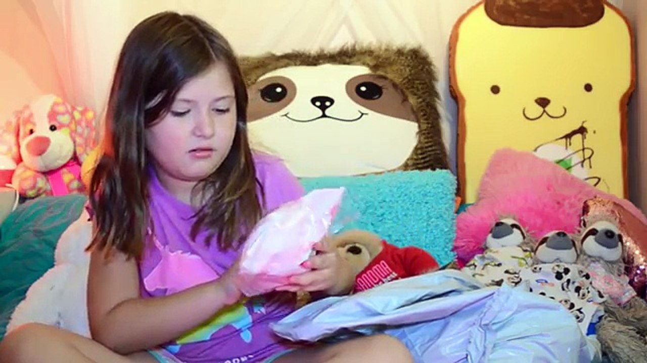 LICENSED SQUISHIES FROM BANGGOOD & GIVEAWAY! (CLOSED) ~Awesome Squishy Package! | SUPER SLOW RISING