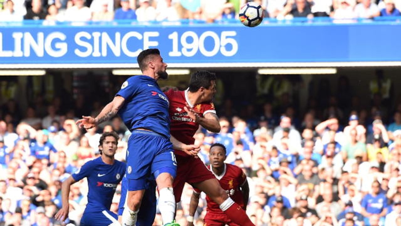 Conte given 'hope' in top four push