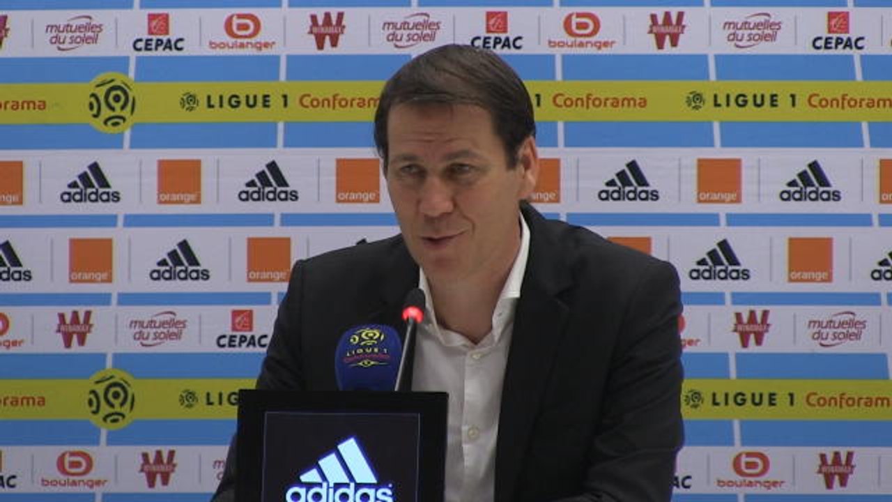 Ligue 1: 36e j. - Garcia  explique son roulement: ''J'ai glissé!"