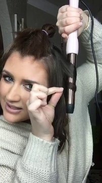 How To Curl Short Hair - Beautiful Curls Hair Tutorial