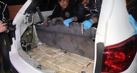 Lüks Aracın Bagajından 10 Milyon TL Değerinde 98,5 Kilo Eroin Ele Geçirildi