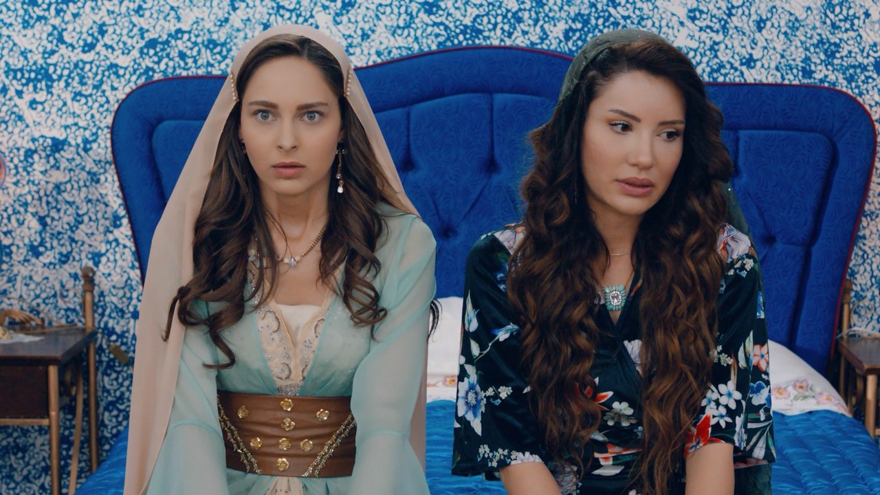 Yeni Gelin 48. Bölüm Entrika Kokusu Alıyorum