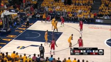 Clint Capela flies in for the alley-oop slam in the third quarter