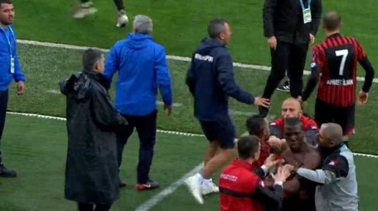 Pendant le championnat turc, Florentin Pogba "agressé" par ses coéquipiers