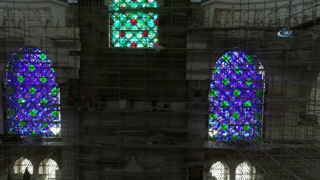 Çamlıca Camii'nin içi ilk kez drone ile görüntülendi