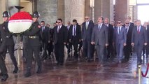 Vakıflar Genel Müdürlüğü heyetinden Anıtkabir'e ziyaret - ANKARA