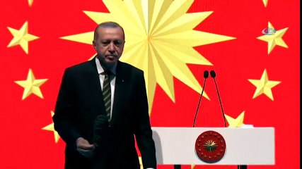 Cumhurbaşkanı Erdoğan'dan Eşi Emine Erdoğan'a Zeytin Dalı Jesti