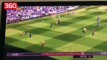 Çmenduri në kampionatin anglez të futbollit, as arbitri e as kamerat nuk e kapën këtë moment (360video)