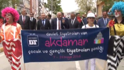 - Van'da ‘Akdamar Çocuk ve Gençlik Tiyatroları Şenliği’ başladı